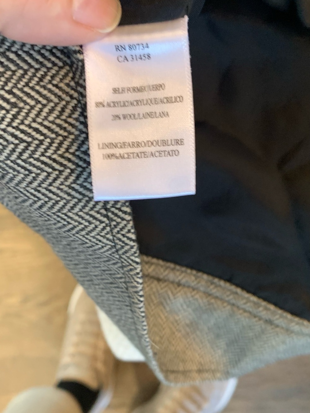 Gray Short-Sleeve Button-Front Boxy Top - Picture 4 of 5